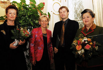 von li nach re: Barbara Kaiser, Landesrätin Edlinger-Ploder, Hansjörg Albrecher, Irmtraud Fischer